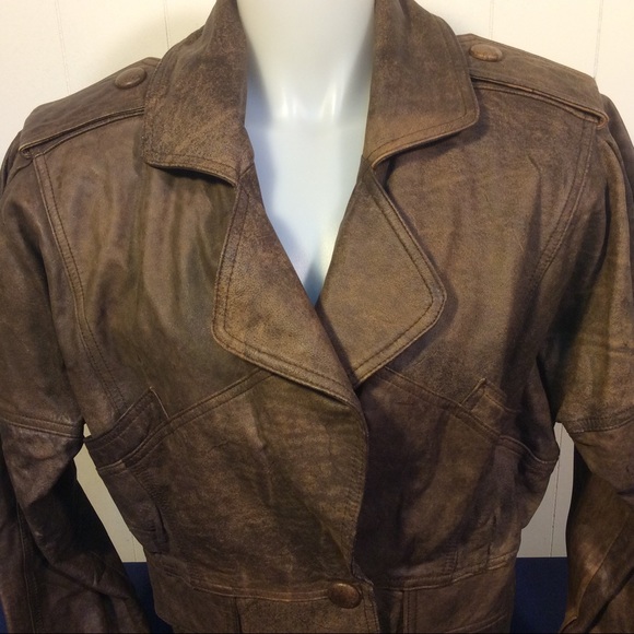 Vintage Distressed Womens Leather Jacket - Picture 2 of 12